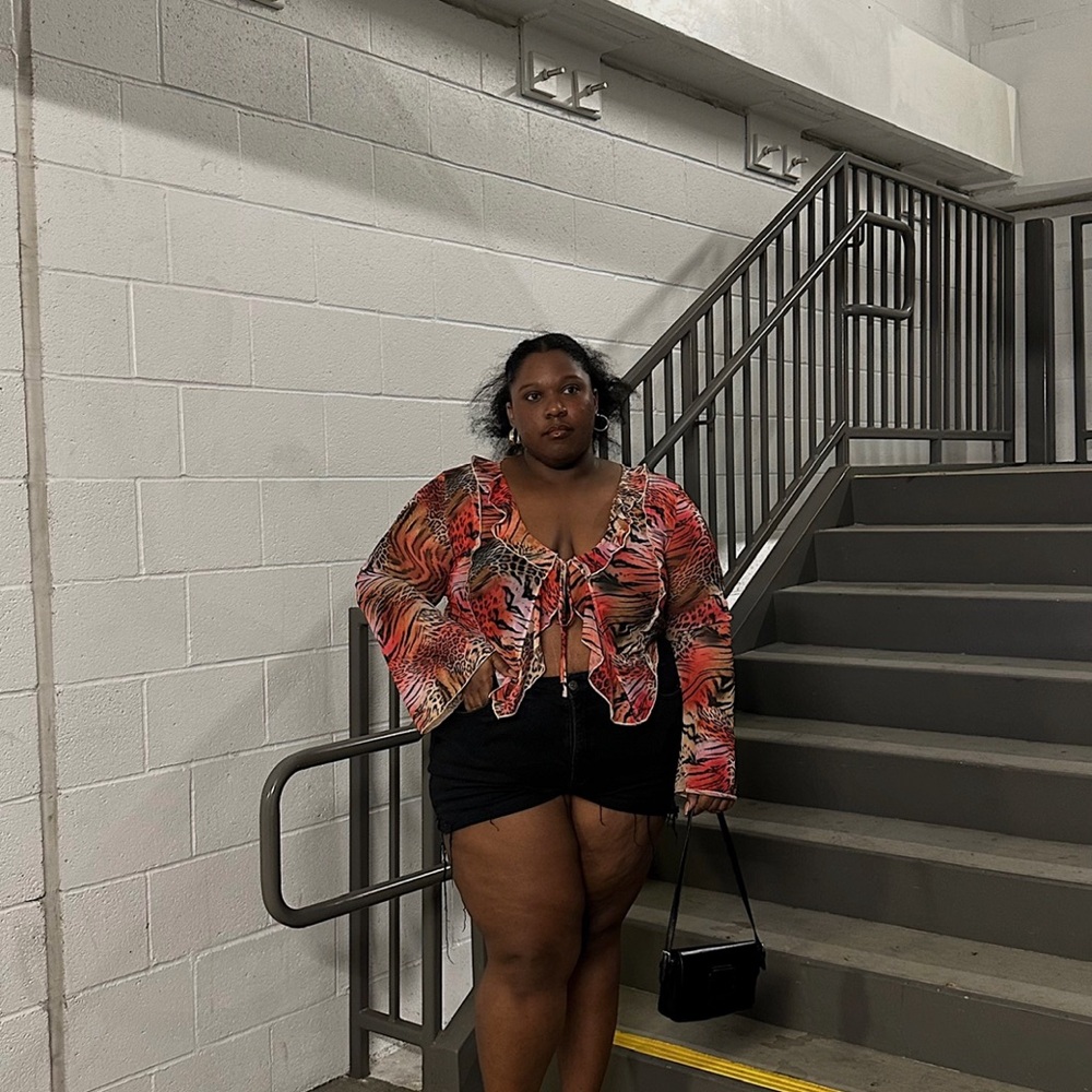 Fashion Nova Red and Black Patterned Blouse